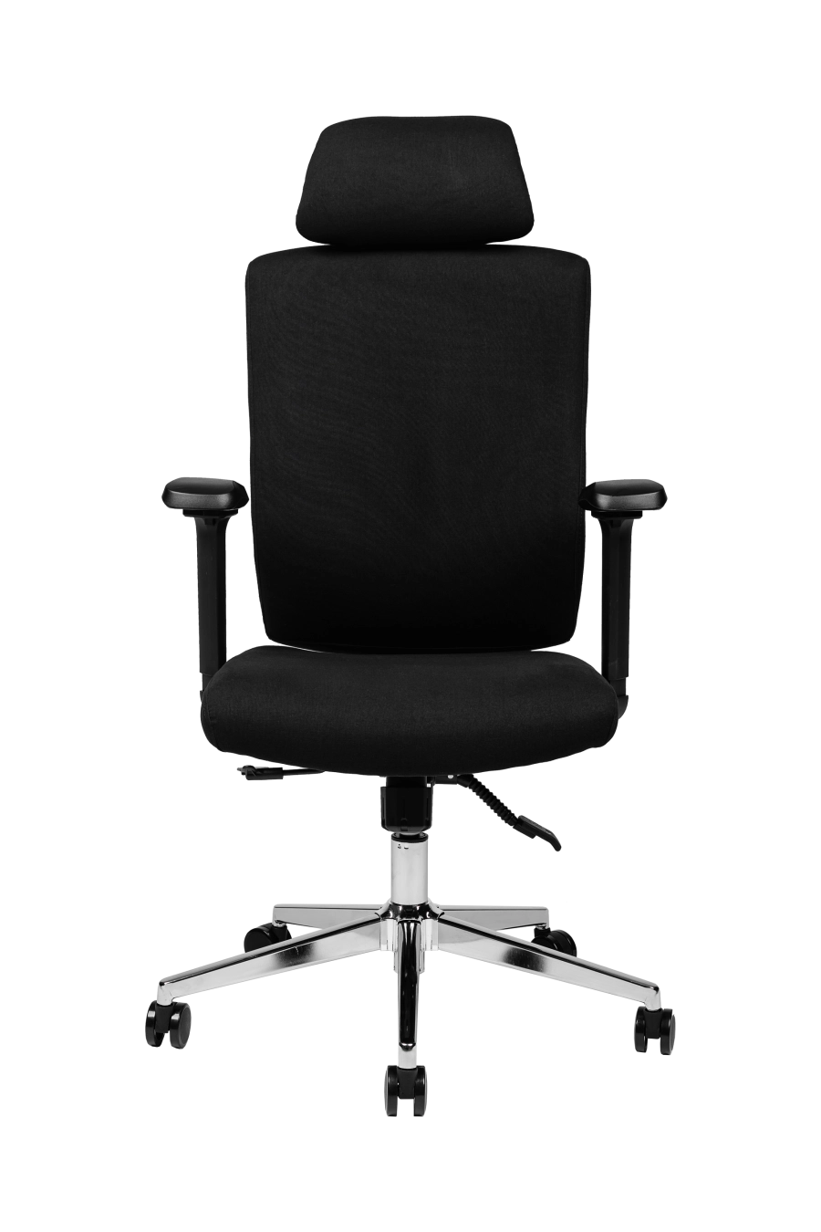 Bilbao: Bucură-te de confort clasic cu modelul CUSTÓ Bilbao - șezutul și spătarul capitonate în stofă densă, plăcută la atingere. Tetiera reglabilă îți susține coloana cervicală, iar suportul lombar fix stabilizează curba naturală a spatelui. Cotierele reglabile te ajută să găsești rapid unghiul optim pentru antebrațe, reducând tensiunea în umeri. Mecanismul sincron menține mișcarea spătarului fluidă și adaptată posturii. Baza rotativă cu roți din poliuretan alunecă silențios, protejând parchetul sau gresia. Finisajul integral negru se potrivește oricărui decor, de la home-office la birouri corporate.