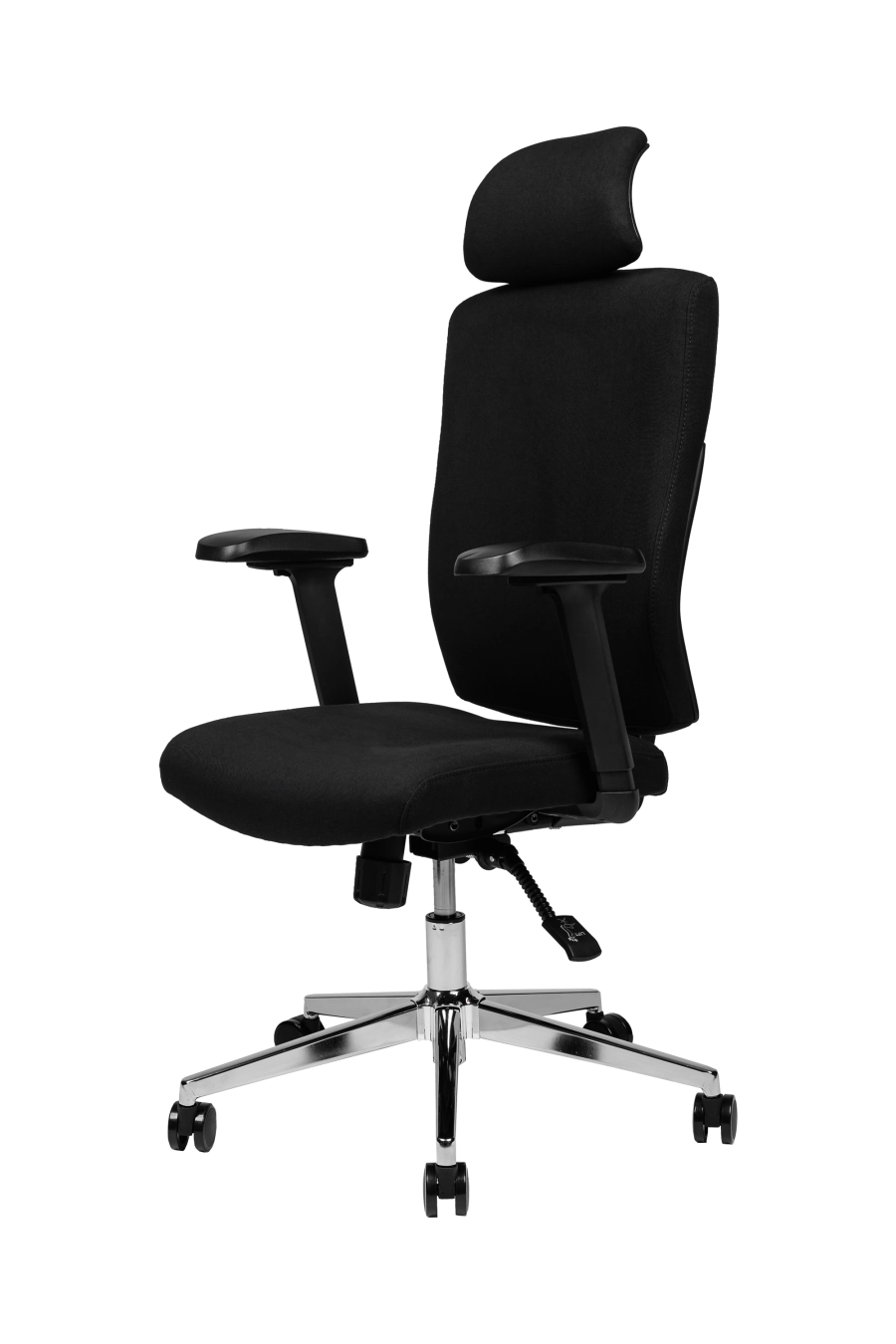 Bilbao: Bucură-te de confort clasic cu modelul CUSTÓ Bilbao - șezutul și spătarul capitonate în stofă densă, plăcută la atingere. Tetiera reglabilă îți susține coloana cervicală, iar suportul lombar fix stabilizează curba naturală a spatelui. Cotierele reglabile te ajută să găsești rapid unghiul optim pentru antebrațe, reducând tensiunea în umeri. Mecanismul sincron menține mișcarea spătarului fluidă și adaptată posturii. Baza rotativă cu roți din poliuretan alunecă silențios, protejând parchetul sau gresia. Finisajul integral negru se potrivește oricărui decor, de la home-office la birouri corporate.