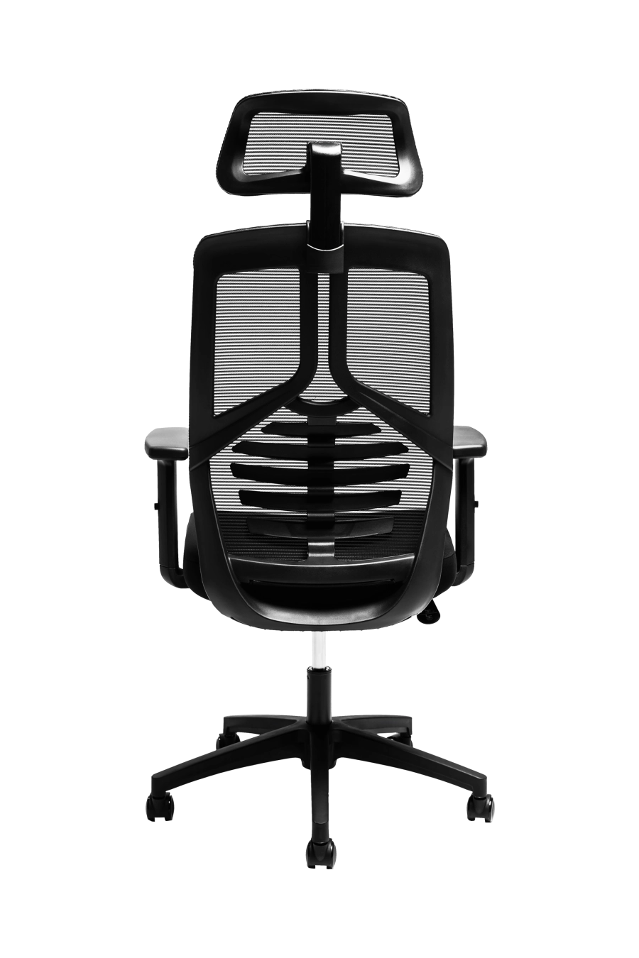 Monza: Fotoliul CUSTÓ Monza îmbină eleganţa discretă cu funcţionalitatea avansată: șezutul tapiţat din stofă asigură o priză confortabilă imediat ce te aşezi, iar spătarul din plasă elastomerică permite o ventilare eficientă pe durata întregii zile de lucru. Tetiera reglabilă pe înălţime și unghi oferă suport optim pentru cap şi gât, în timp ce suportul lombar fix îţi menţine postura corectă în intervale prelungite de activitate. Cotierele ajustabile pe înălţime se adaptează nevoilor tale în timpul conferinţelor, discuțiilor la masă sau al schimbării rapide între birou şi spaţiul de relaxare. Mecanismul sincron confirmă angajamentul pentru ergonomie, iar baza stelată din oțel cromat, combinată cu role din poliuretan, garantează mobilitate lină și stabilitate solidă pe diferite tipuri de suprafețe. O alegere ideală pentru birouri executive sau spaţii profesionale unde confortul şi profesionalismul merg mână în mână.